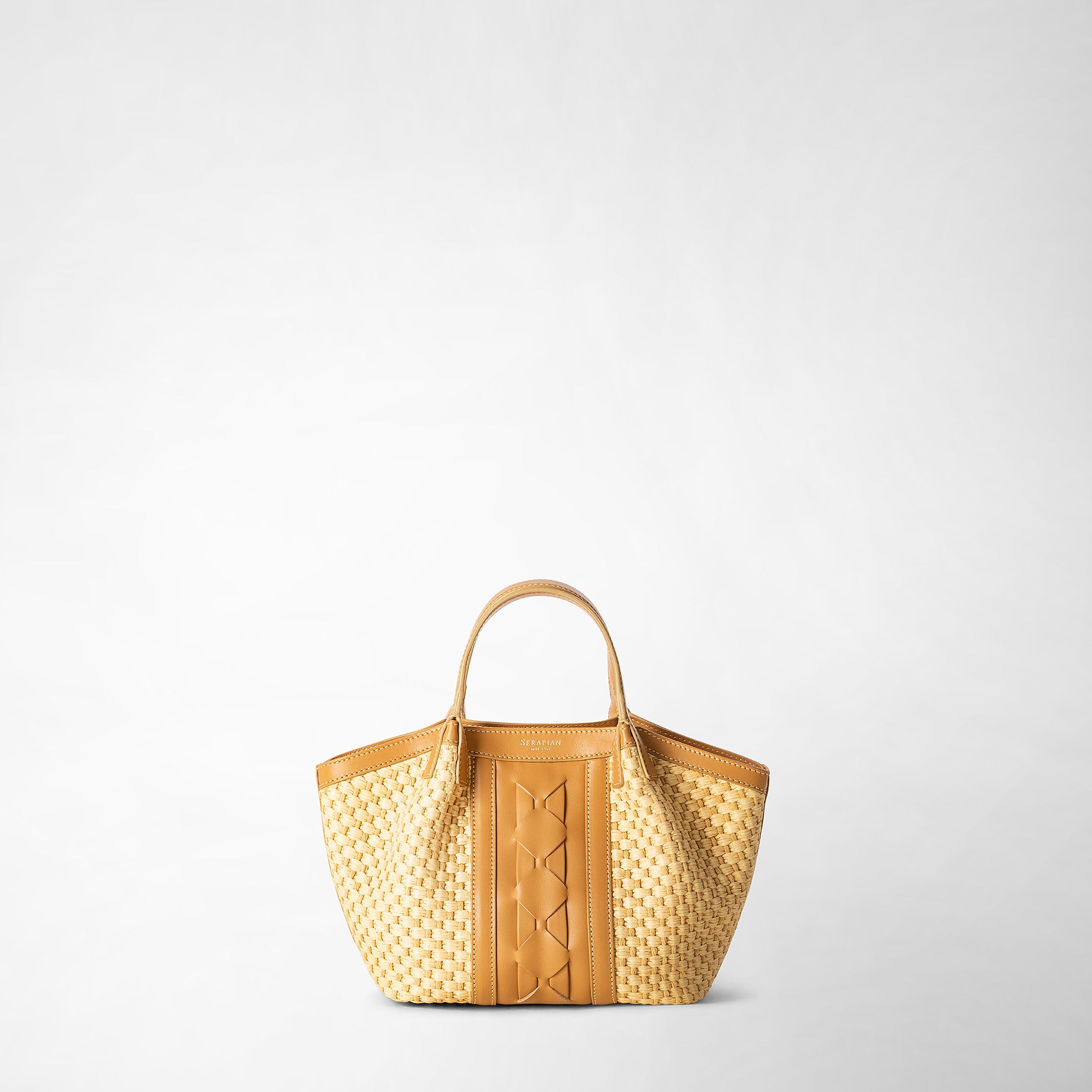 大人も着やすいシンプルファッション Sezane レザーバッグ Alma Bucket ...