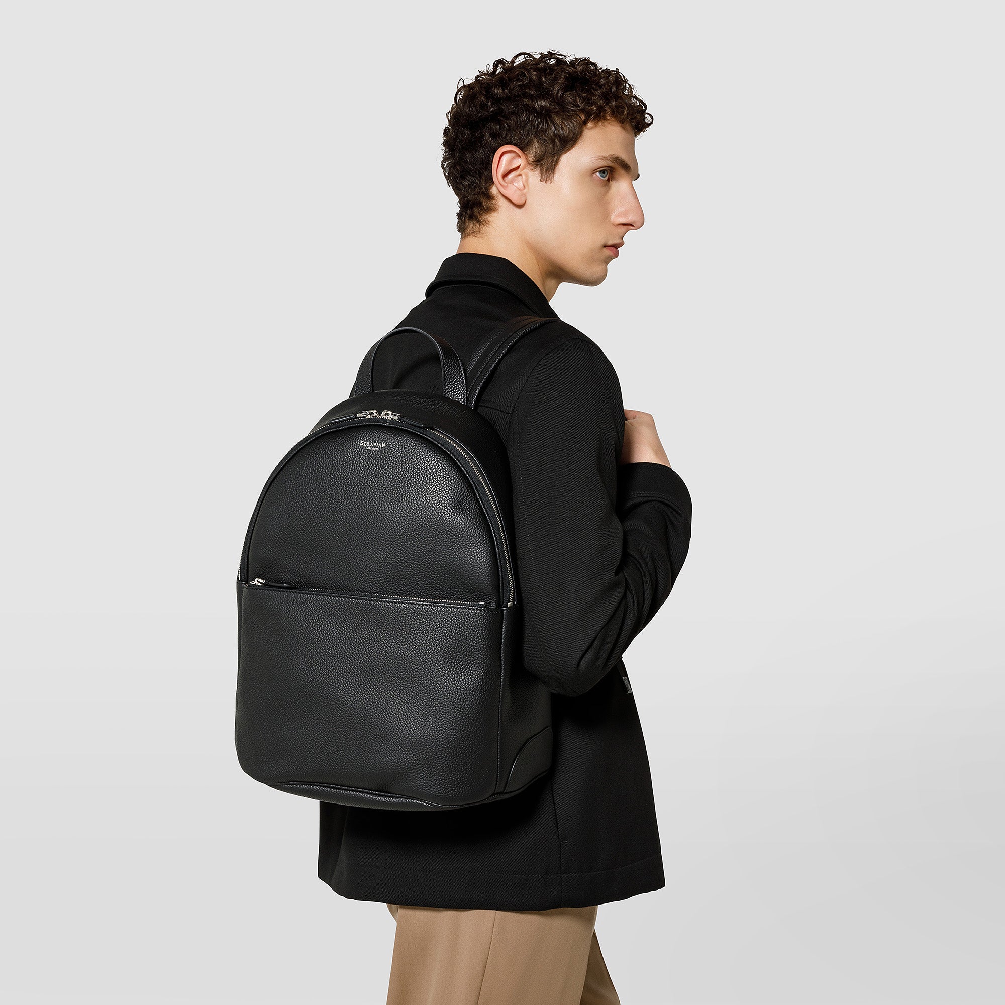 Backpack in cachemire leather black – Serapian Boutique Online