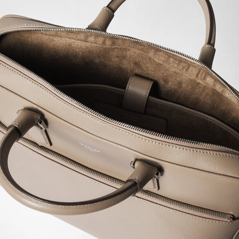 Slim briefcase in cachemire leather - sahara