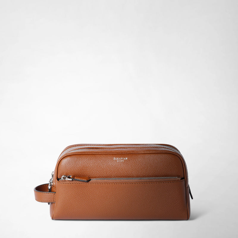 Double zip washbag in cachemire leather - tobacco