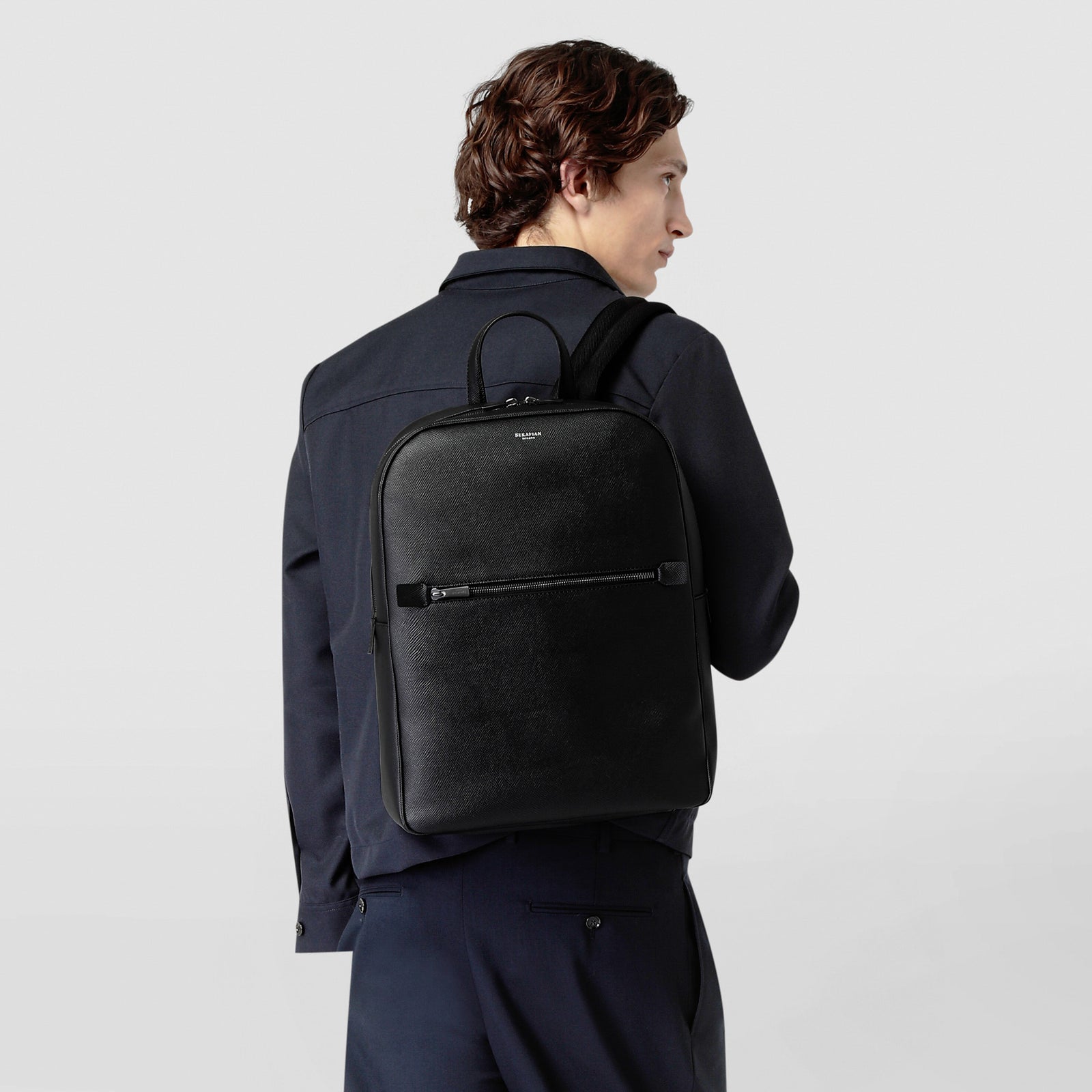 Backpack in evoluzione leather eclipse black – Serapian Boutique Online