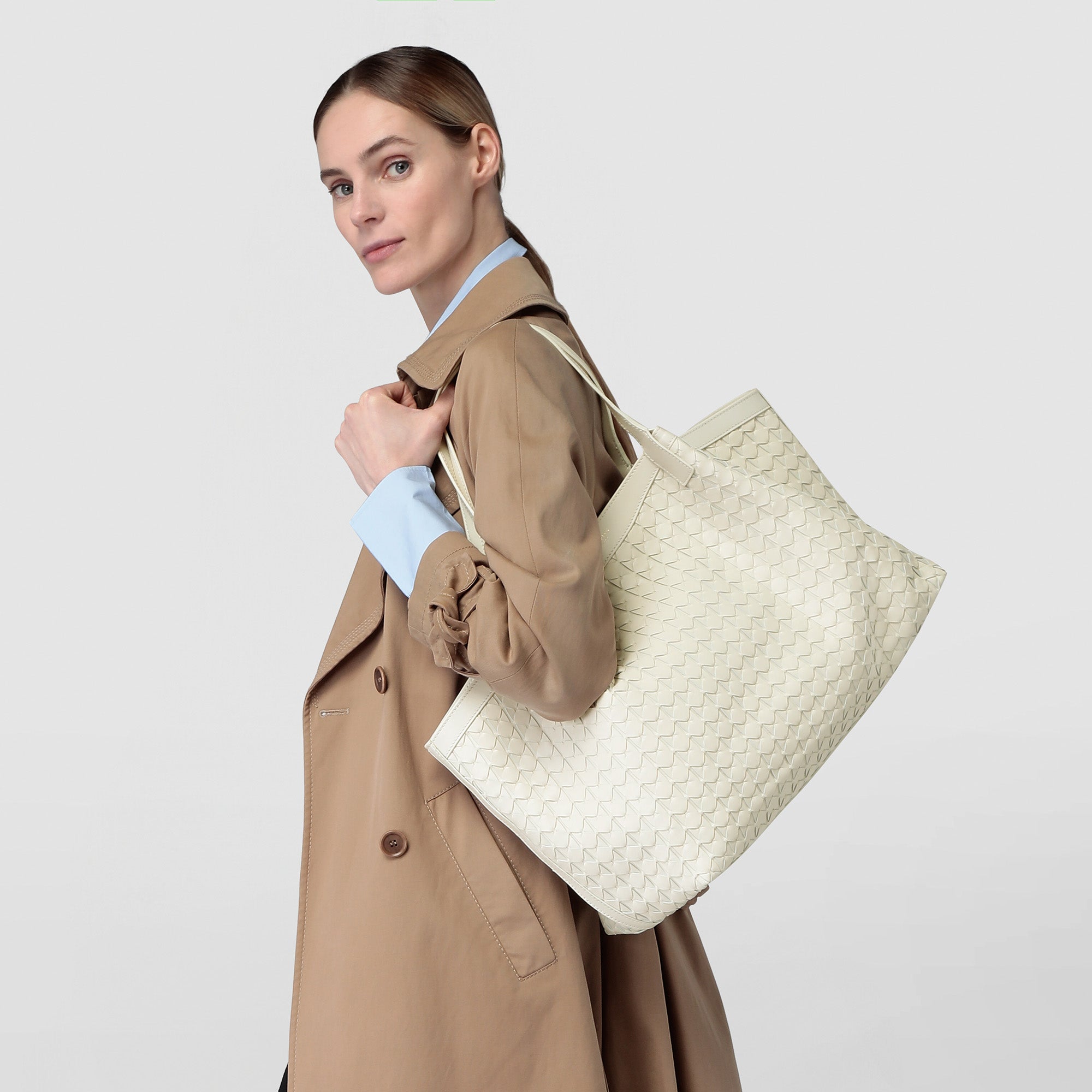 Secret tote bag in mosaico off-white – Serapian Boutique Online