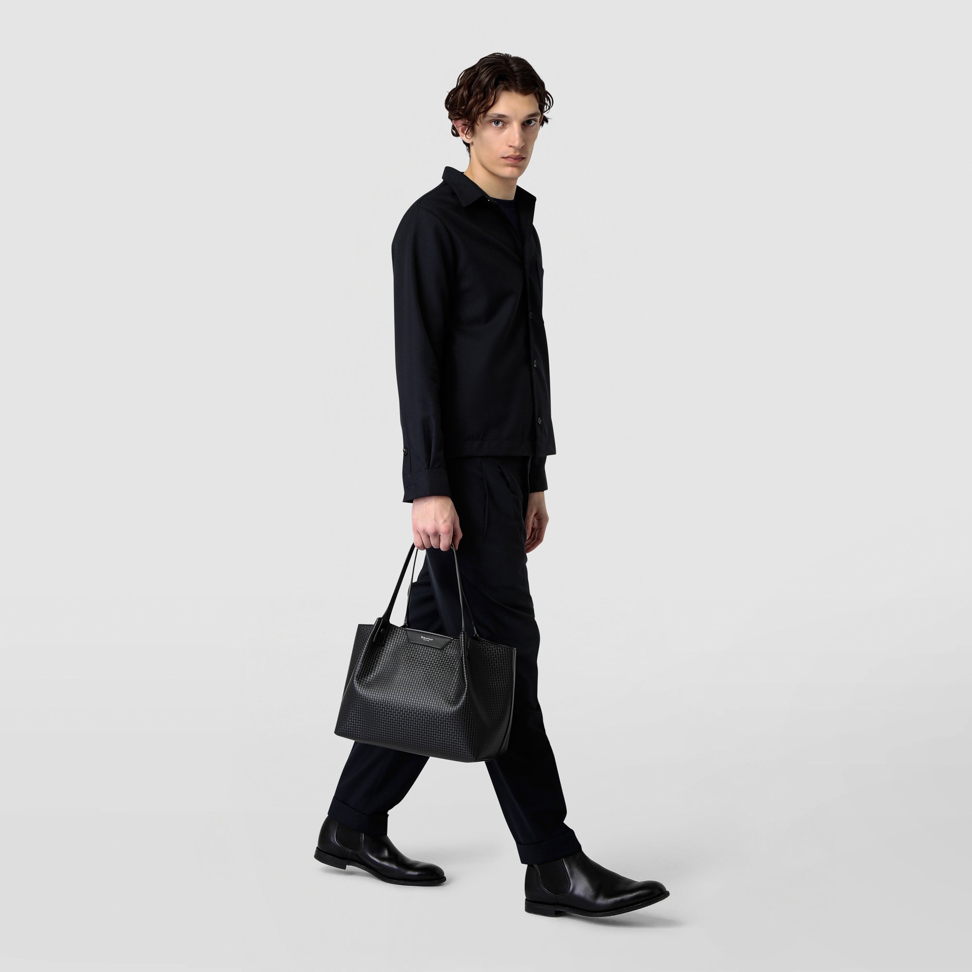 Small secret tote bag in stepan black eclipse black – Serapian Boutique  Online