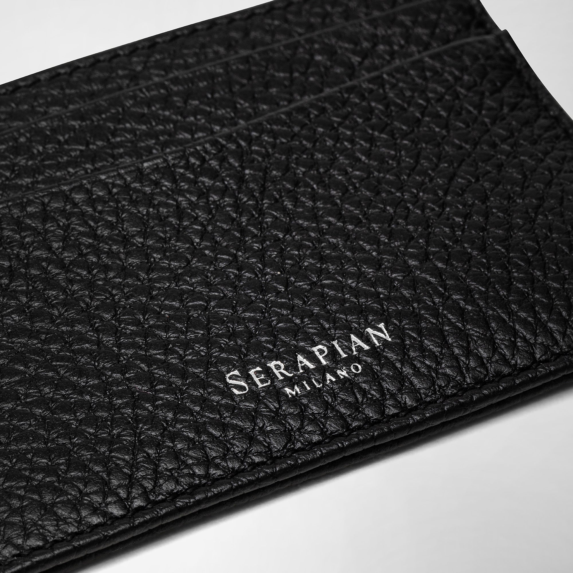 Serapian Man's 4-Card Holder
