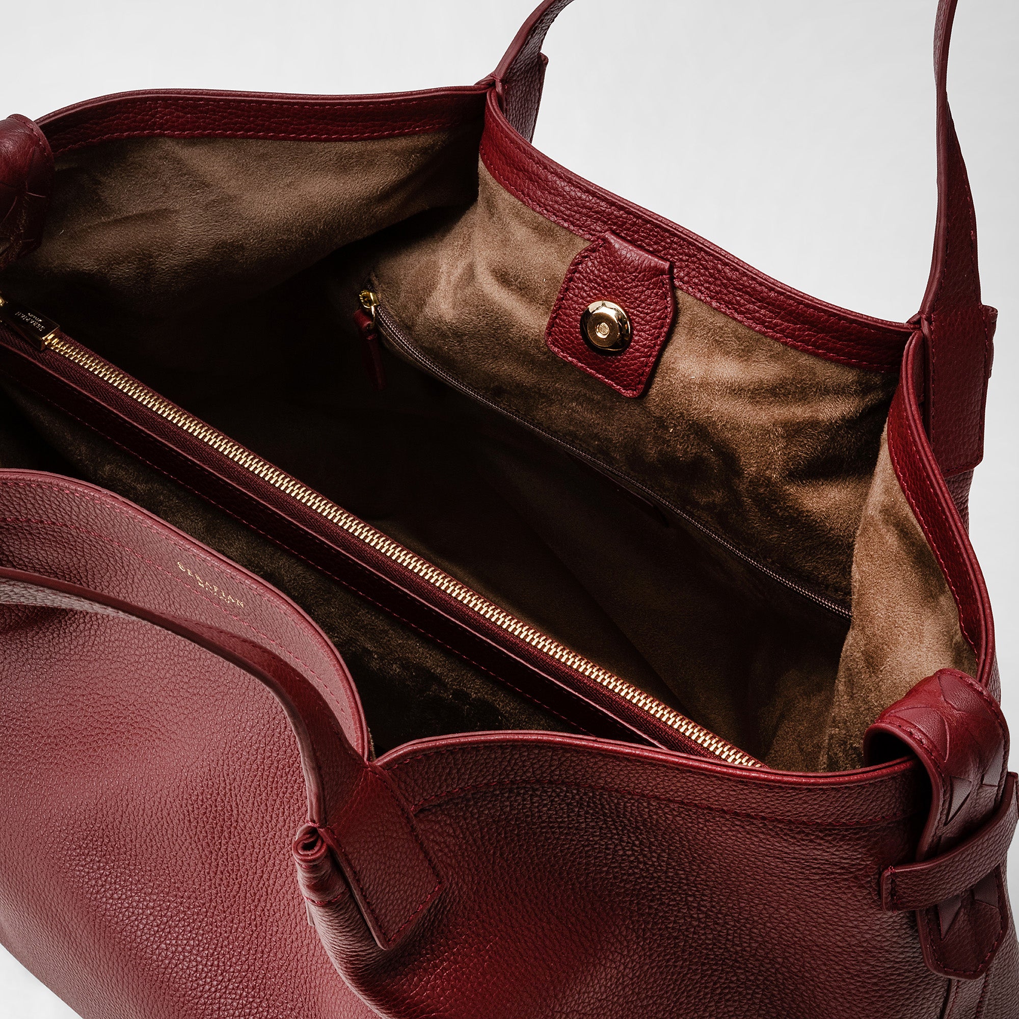 SECRET TOTE BAG IN RUGIADA LEATHER – Serapian Boutique Online