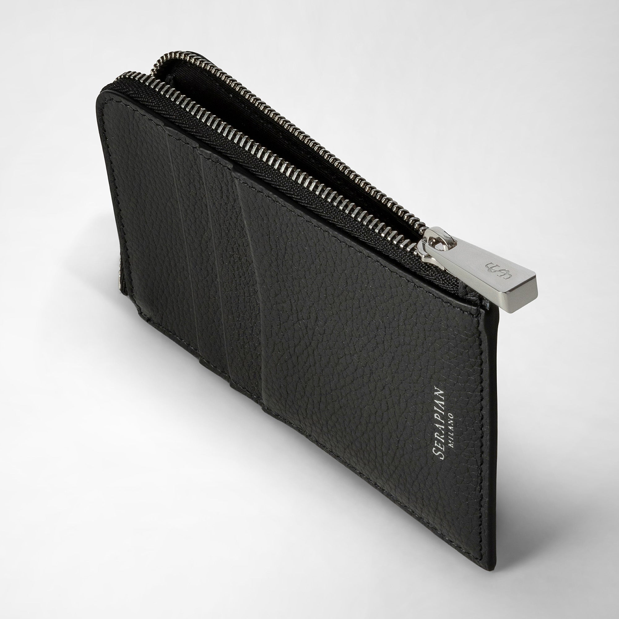Zip card case in rugiada leather black – Serapian Boutique Online