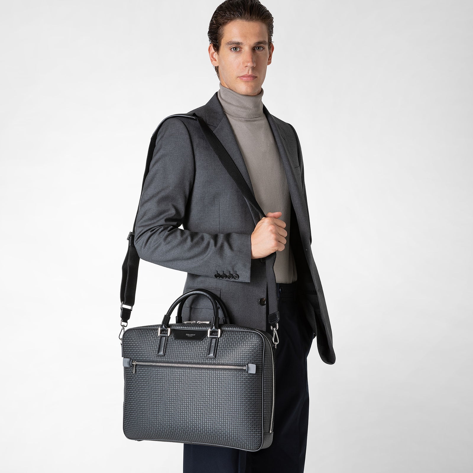 Slim briefcase in stepan asphalt gray black – Serapian Boutique Online
